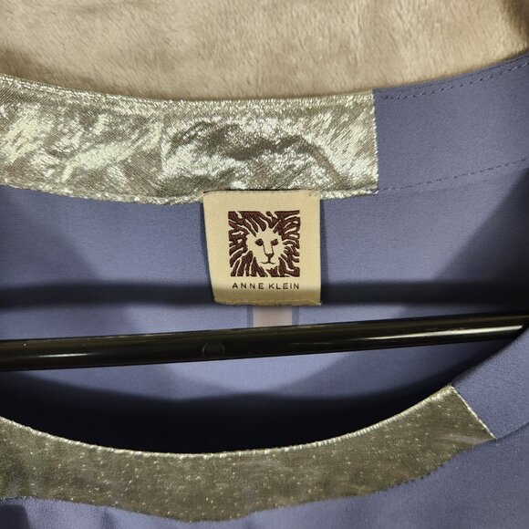 Anne Klein Purple Top with Metallic details Womens Size M - Picture 3 of 8